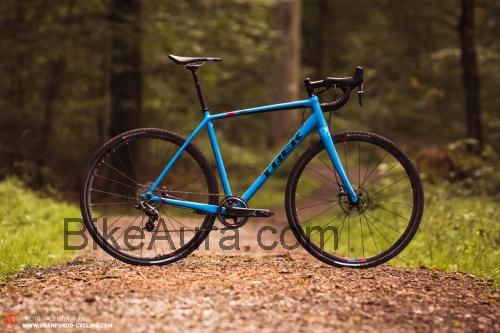 Trek Crockett ficha tecnica